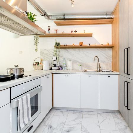 The White Apartment - Free Parking Sofia Ngoại thất bức ảnh