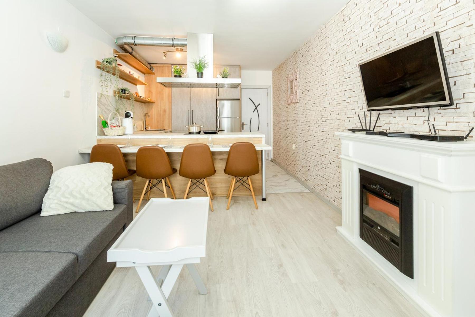 The White Apartment - Free Parking Sofia Ngoại thất bức ảnh